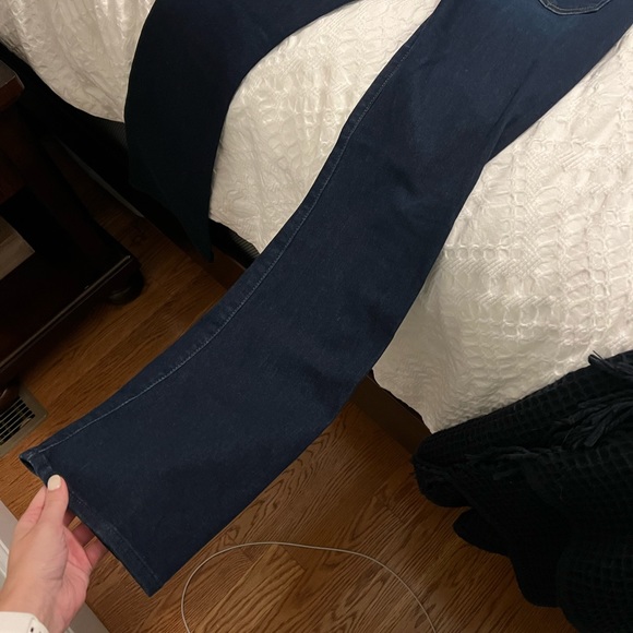 7 Jeans - Picture 2 of 4